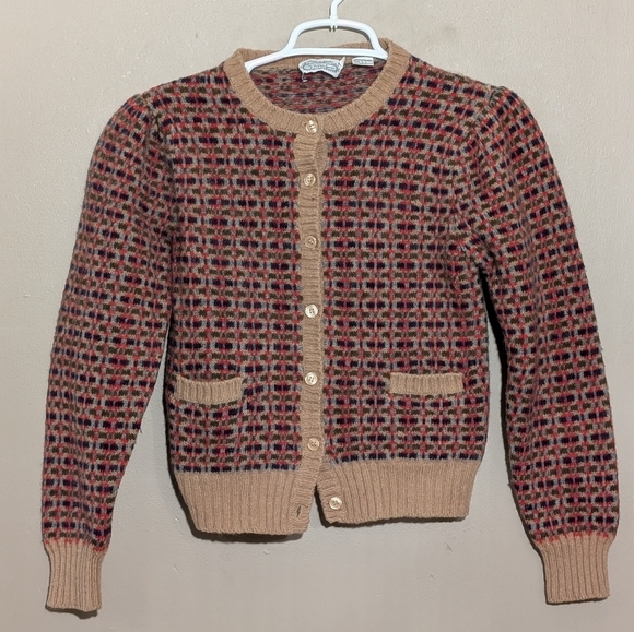 the villagers Sweaters - Vintage Puff Sleeve 100% Shetland Wool Cardigan, Size:Small, Color:Tan,Red&Blue